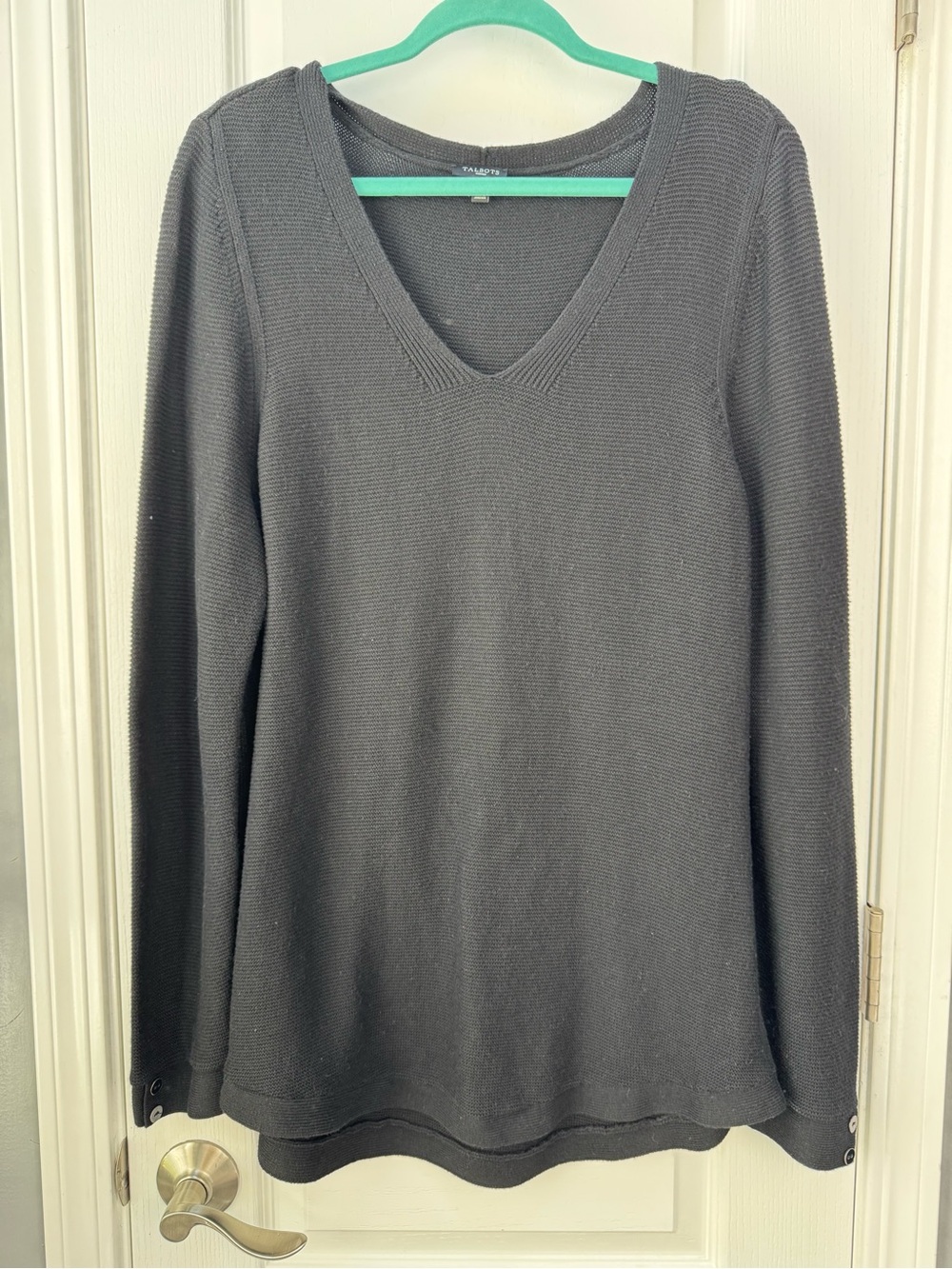 Talbots V-Neck Long Sleeve Sweater